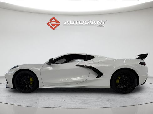 Used 2023 Chevrolet Corvette Stingray Coupe w/ Z51 Performance Package RWD image 3