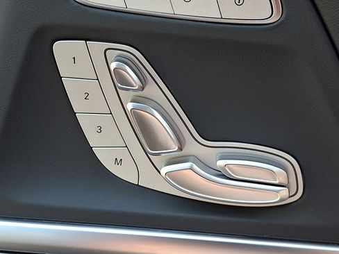 Certified 2026 Mercedes-Benz G 63 AMG 4MATIC image 27