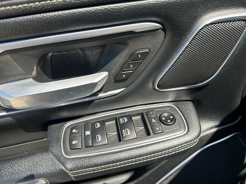 Used 2020 RAM 1500 Laramie AWD/4WD image 19