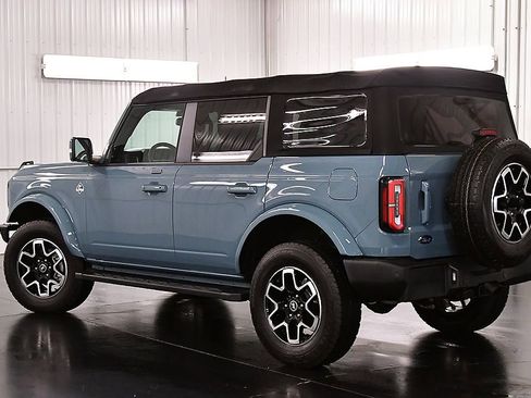 Used 2022 Ford Bronco Outer Banks AWD/4WD image 5