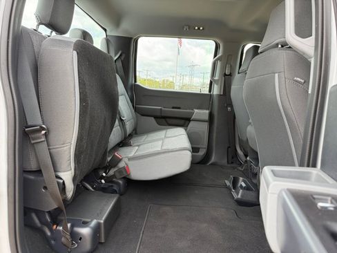 Certified 2024 Ford F250 XL w/ STX Appearance Package AWD/4WD image 17