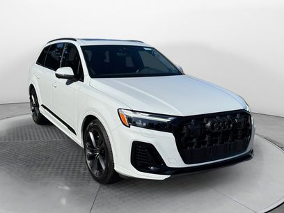 New 2025 Audi Q7 3.0T Premium Plus