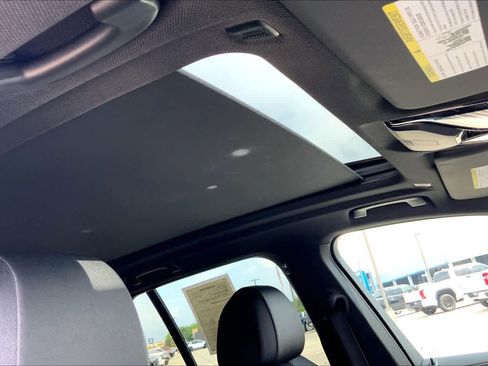 Used 2022 BMW X5 sDrive40i w/ Premium Package image 14