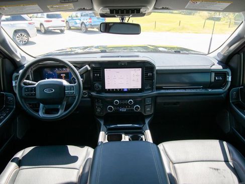 Used 2026 Ford F250 Lariat w/ Tremor Off-Road Package AWD/4WD image 22