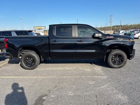 Used 2021 Chevrolet Silverado 1500 LT Trail Boss w/ Convenience Package II image 7