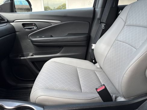 Used 2019 Honda Passport EX-L image 25