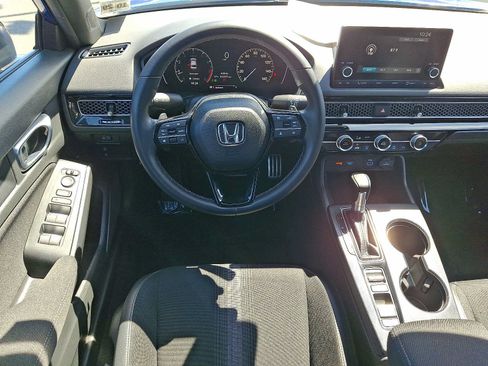 Used 2024 Honda Civic Sport image 11