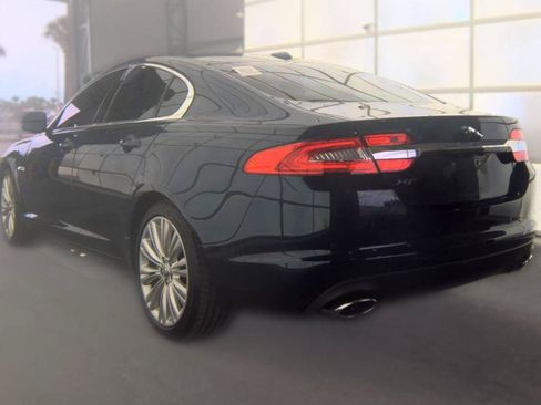 Used 2012 Jaguar XF Portfolio RWD image 8