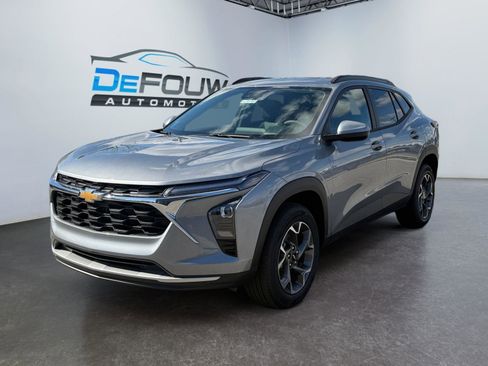 New 2026 Chevrolet Trax LT w/ Driver Confidence Package image 7