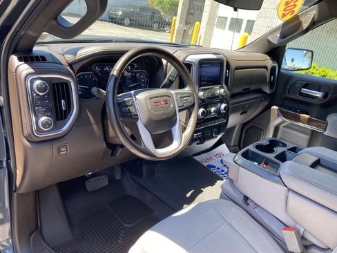 Used 2021 GMC Sierra 1500 SLE w/ X31 Off-Road Package AWD/4WD image 22