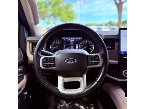 Used 2024 Ford Expedition Limited AWD/4WD image 20