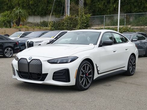 New 2026 BMW i4 xDrive40i w/ M Sport Package AWD/4WD image 2