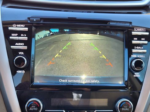 Used 2016 Nissan Murano S w/ Navigation Package image 21