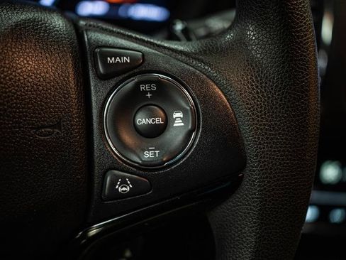 Used 2020 Honda HR-V EX image 15