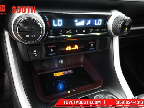 Used 2024 Toyota RAV4 Limited w/ Advanced Technology Package AWD/4WD image 19