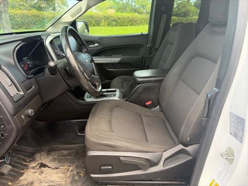 Used 2022 Chevrolet Colorado LT w/ Fleet Safety Package RWD image 19