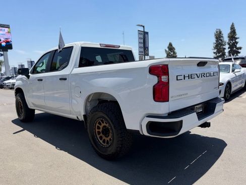 Used 2022 Chevrolet Silverado 1500 Custom w/ Safety Confidence Package RWD image 7