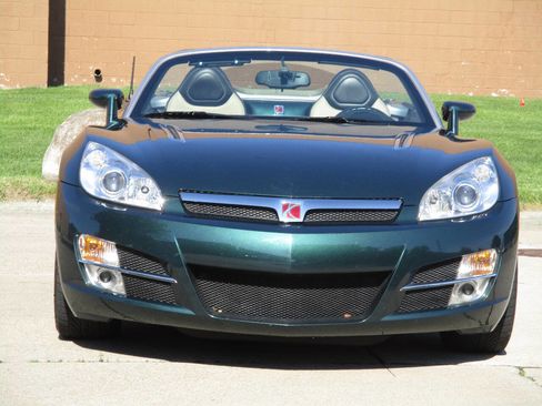 Used 2008 Saturn Sky w/ Premium Trim Package RWD image 70