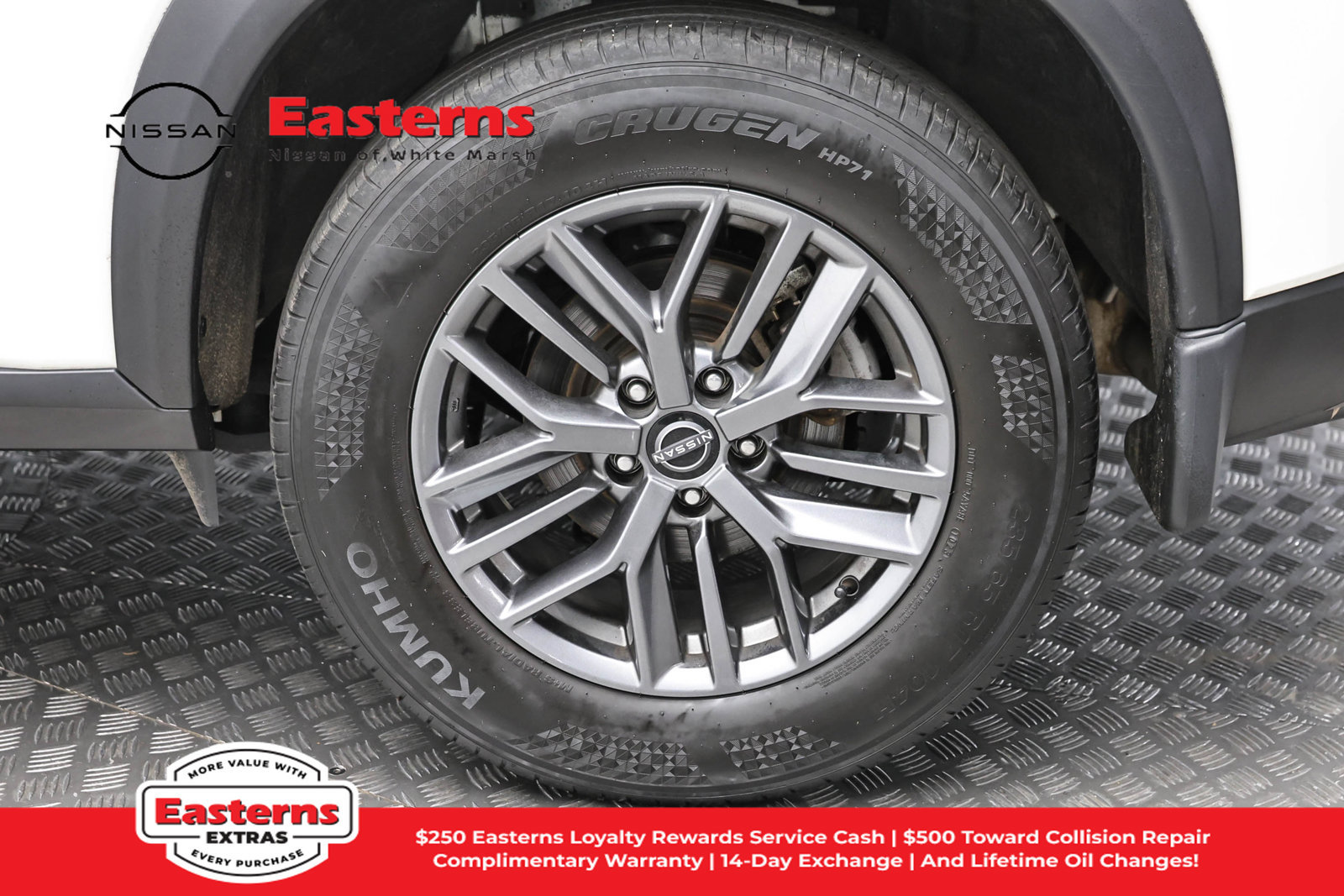 Used 2023 Nissan Rogue S AWD/4WD image 8