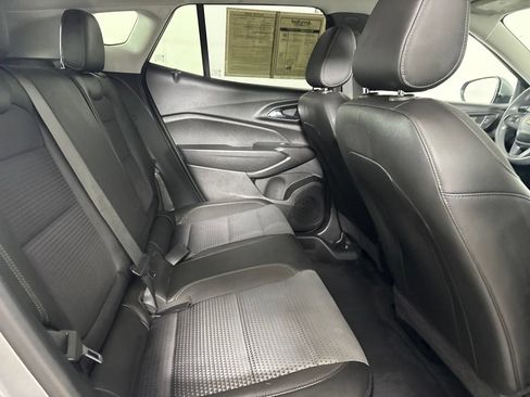 Used 2024 Chevrolet Trax LT FWD image 26