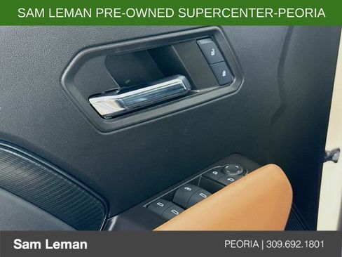 Used 2024 GMC Canyon AT4 image 18