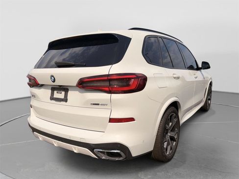 Used 2020 BMW X5 sDrive40i w/ M Sport Package RWD image 3