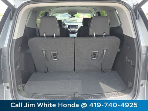 Used 2023 GMC Acadia SLE w/ Driver Convenience Package AWD/4WD image 18