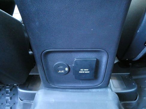 Used 2023 Ford Bronco Sport Badlands image 19