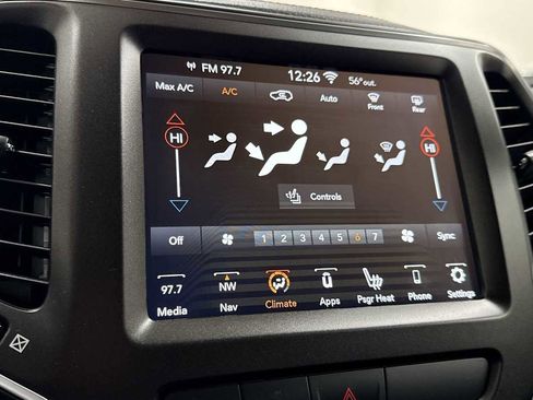 Used 2020 Jeep Cherokee Trailhawk w/ Cold Weather Group image 21