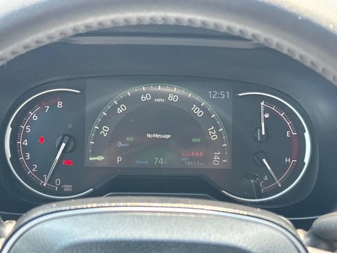 Used 2025 Toyota RAV4 XLE w/ Convenience Package AWD/4WD image 18