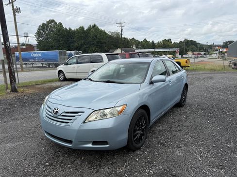 Used 2007 Toyota Camry LE image 4
