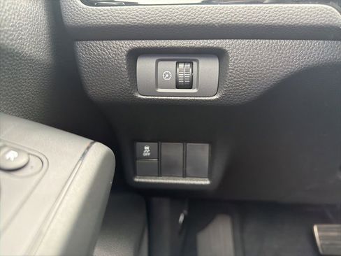 Certified 2025 Honda Civic Sport image 19