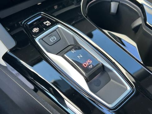 New 2025 Audi Q5 Premium Plus image 31