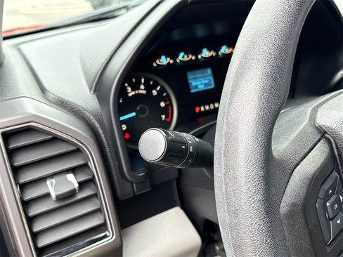 Used 2020 Ford F150 XLT image 21