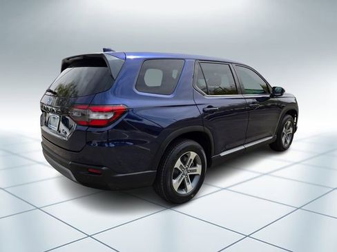 Certified 2023 Honda Pilot EX-L image 5
