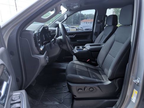 Used 2023 Chevrolet Silverado 1500 LT AWD/4WD image 11