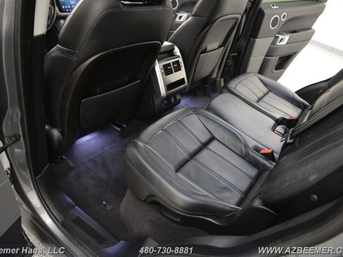 Used 2018 Land Rover Range Rover Sport SE image 25