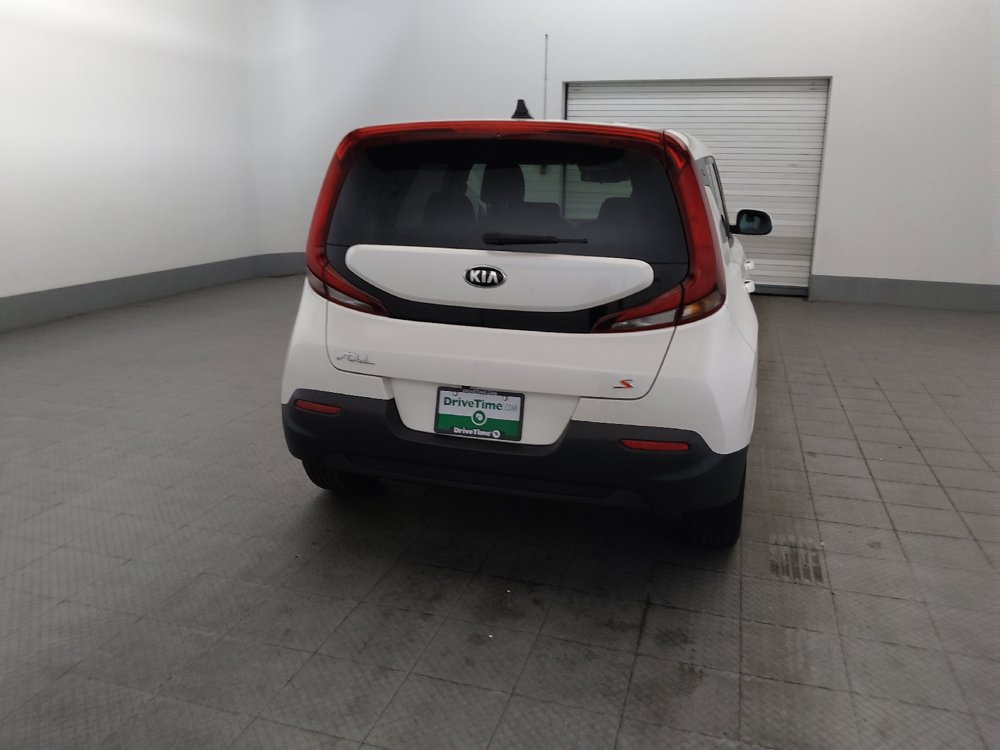 Used 2020 Kia Soul S FWD image 7