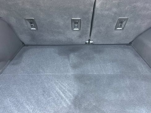 Used 2022 Chevrolet Equinox LT FWD image 15