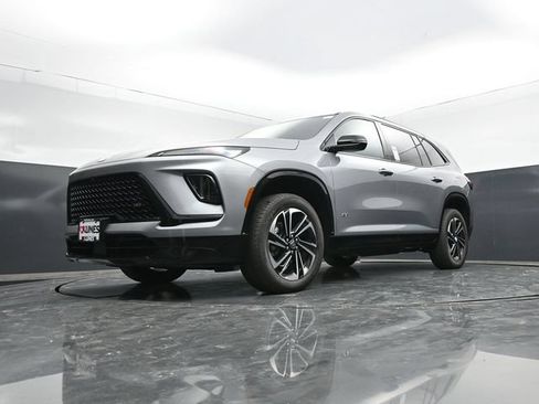 Used 2026 Buick Enclave Sport Touring AWD/4WD image 57