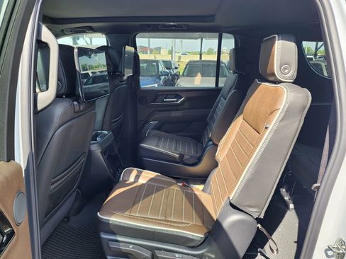 New 2026 GMC Yukon XL Denali Ultimate AWD/4WD image 53
