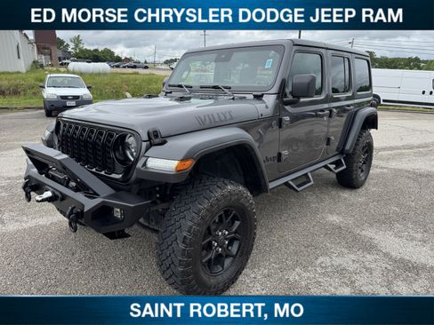 Used 2024 Jeep Wrangler Unlimited Sport AWD/4WD image 4