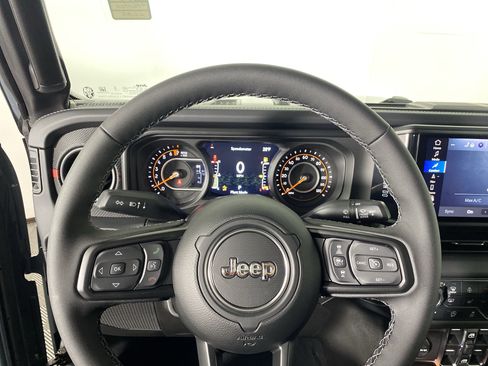 New 2026 Jeep Gladiator Rubicon image 18