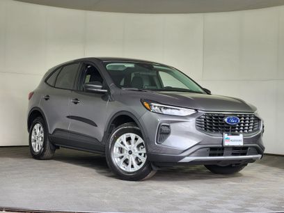 New 2026 Ford Escape Active w/ Cold Weather Package