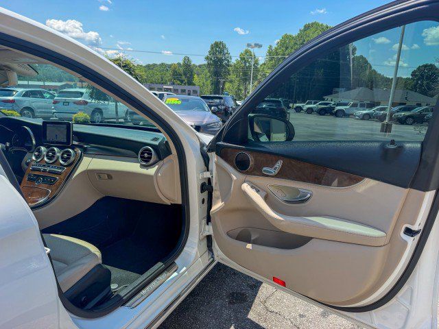 Used 2015 Mercedes-Benz C 300 Sedan image 18