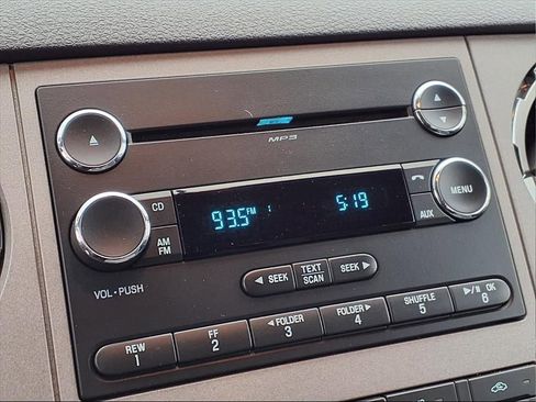 Used 2016 Ford F250 XLT image 5