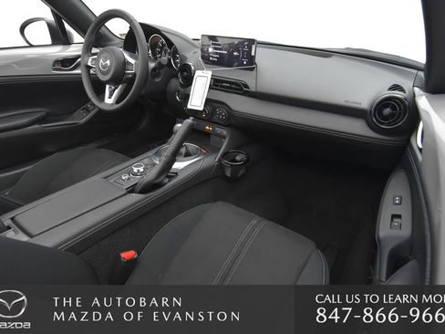 New 2025 MAZDA MX-5 Miata Club w/ Interior Package image 29