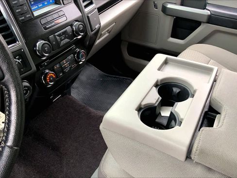 Used 2016 Ford F150 XLT w/ Equipment Group 301A Mid image 15