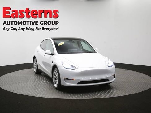 Used 2021 Tesla Model Y Long Range AWD/4WD image 46
