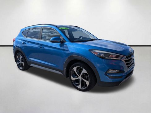 Used 2018 Hyundai Tucson Value FWD image 2